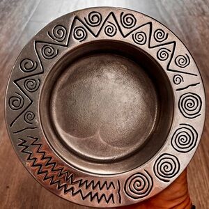 Wilton Armetale Reggae silver snack bowl